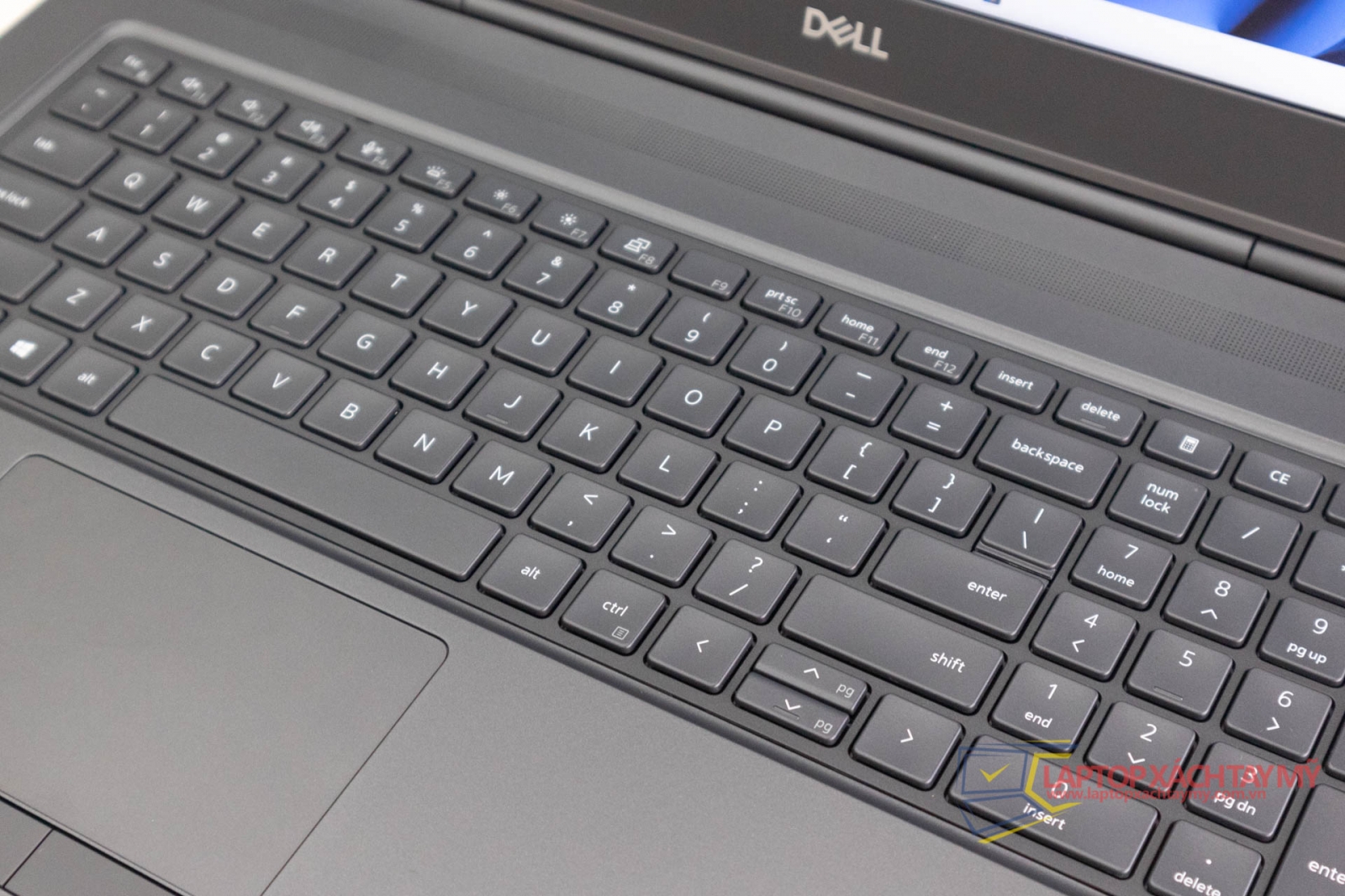 i7 10850H, RAM 32 GB, SSD 512 GB,Nvidia Quadro RTX3000 6GB, 17.3 in