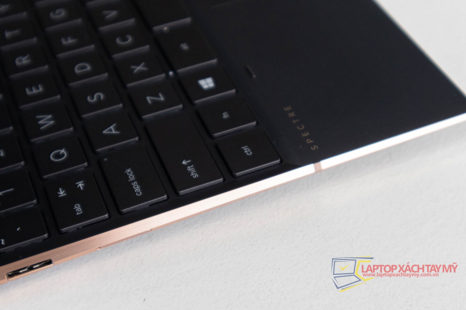 HP Spectre x360 13 - Intel I7 1065G7, Ram 16G, SSD 512