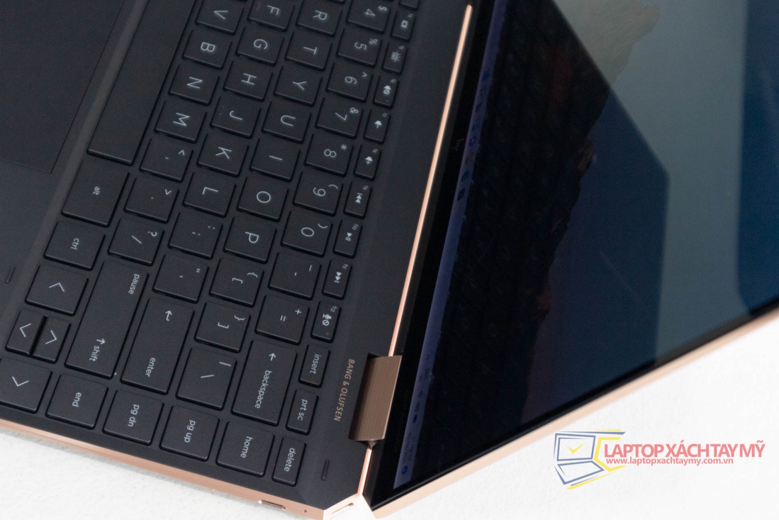 HP Spectre x360 13 - Intel I7 1065G7, Ram 16G, SSD 512