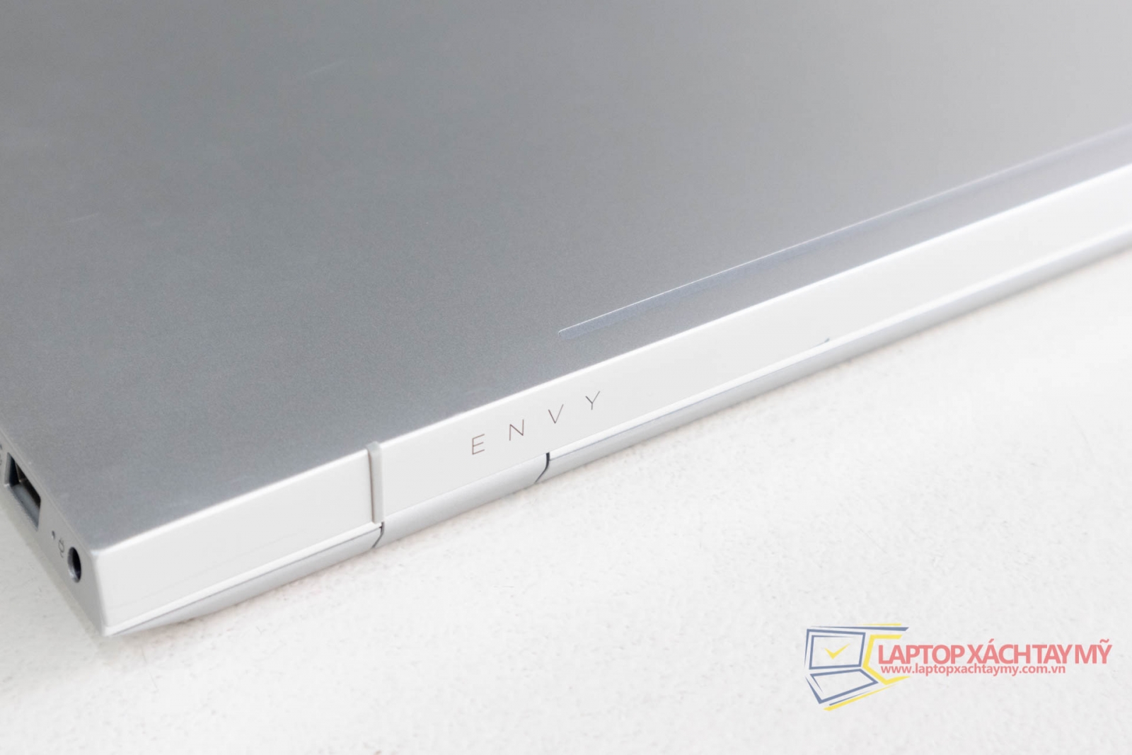 HP Envy Laptop 17 - Intel I7 10510U, Ram 12G, SSD 512G, Card MX250