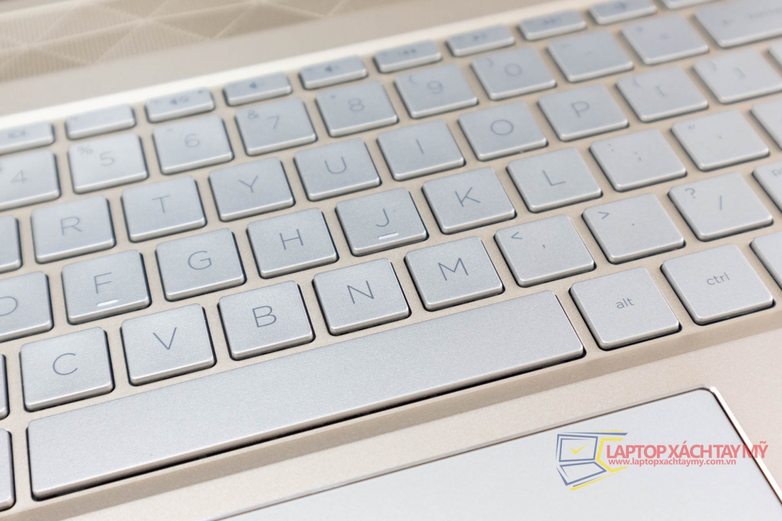 laptop cu tp hcm gia re hp pavilion i5 8250u ram 8g ssd 256g