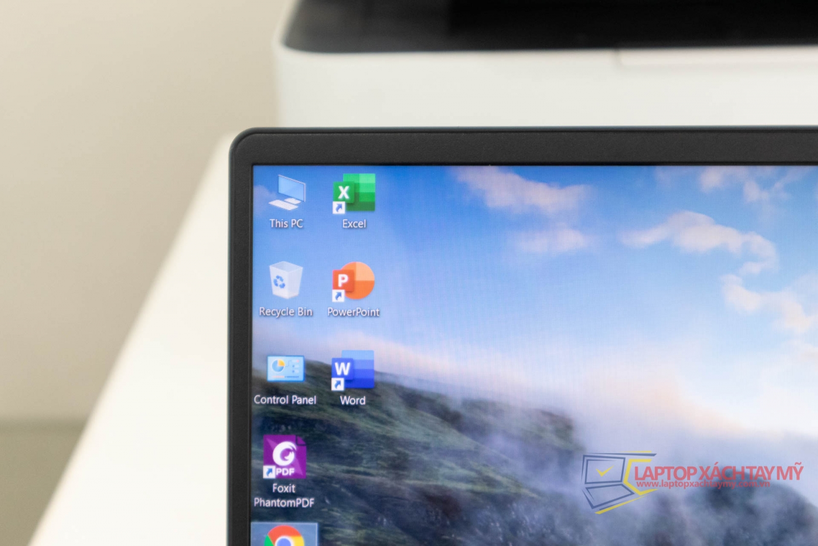 LG Gram 15 - Intel I7 8550U, Ram 16Gb, SSD 256Gb, Màn Hình 15.6 IN