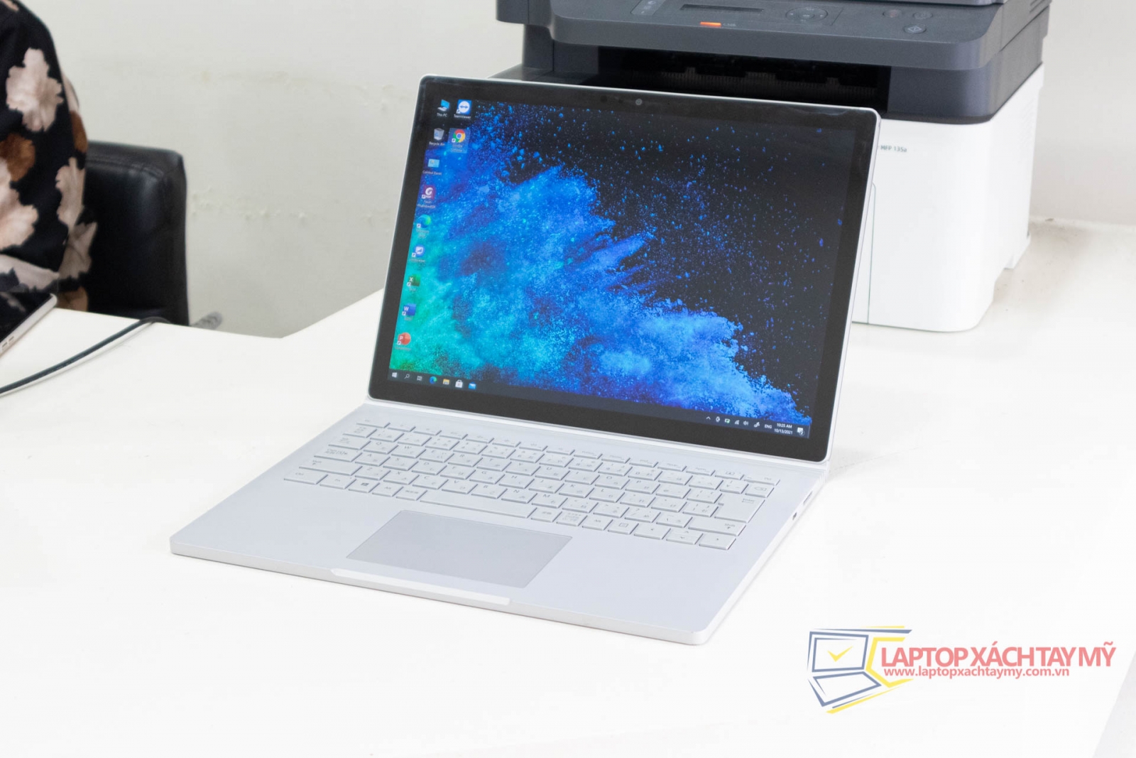Surface Book 2 13, i7 8650U, Ram 16G, SSD 512, màn hình 13.5