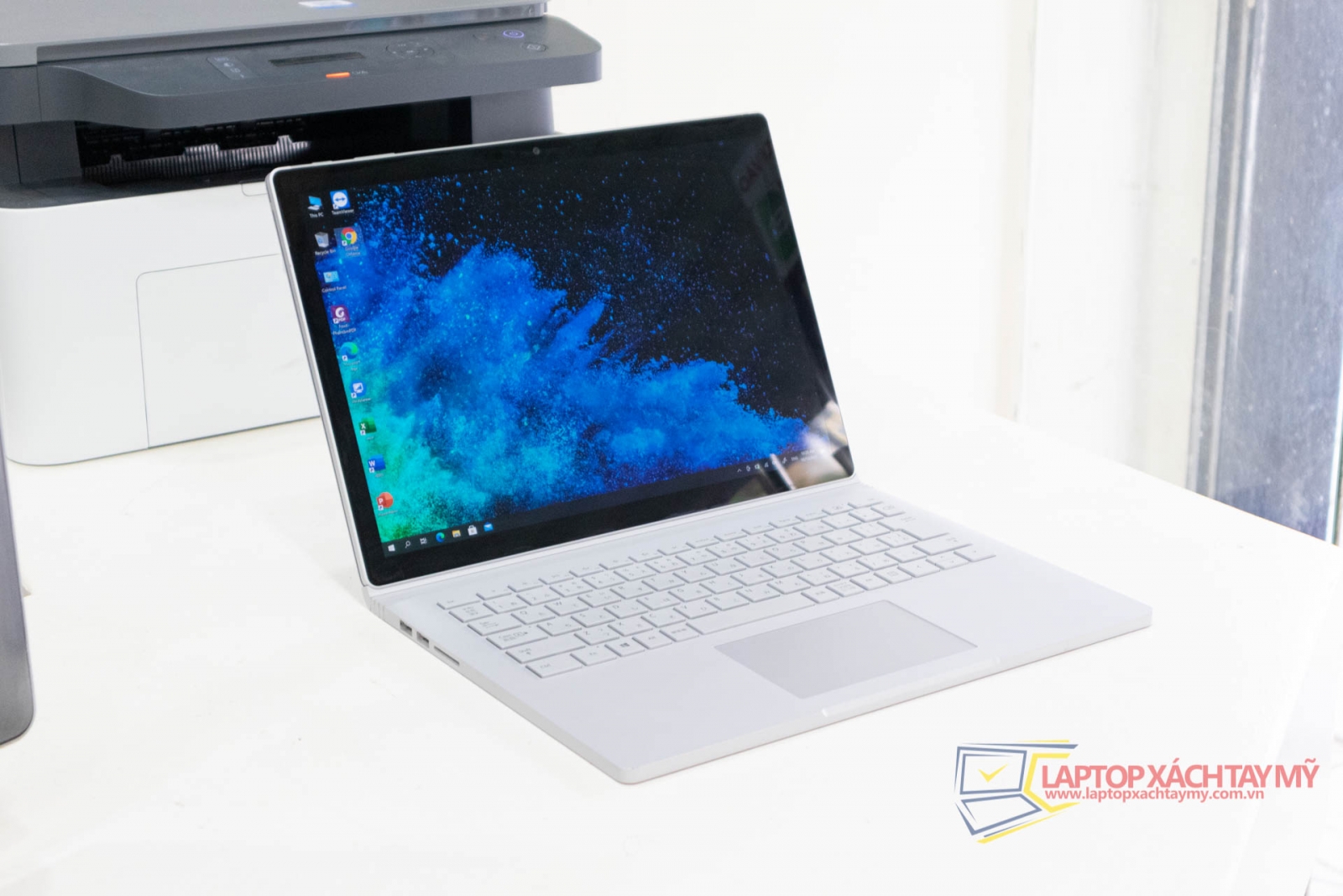 Surface Book 2 13, i7 8650U, Ram 16G, SSD 512, màn hình 13.5